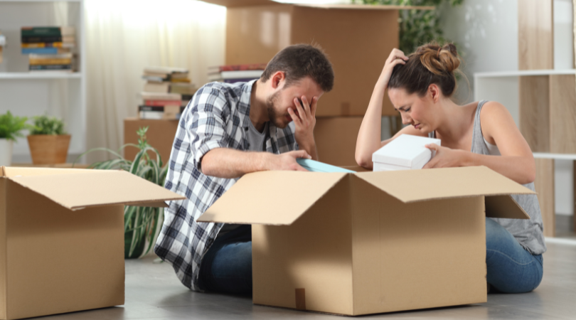 Emocjonalna fala w procesie sprzedaży mieszkania (od ekscytacji do stresu i wyzwolenia) dotyczy wielu osób.